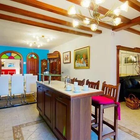 La Concha Hotel