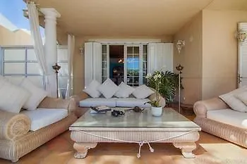 La Concha Hotel 4*
