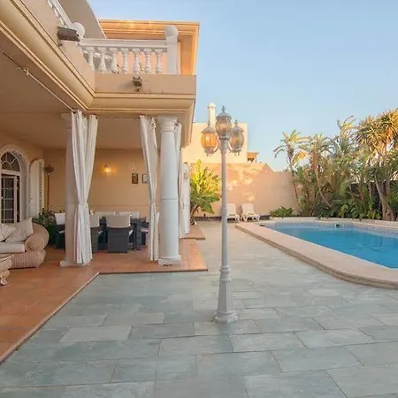 La Concha Hotel 4*